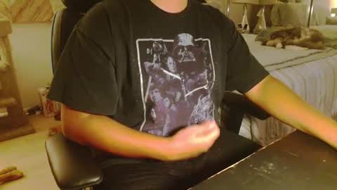 Snapshot of moreofthis chatting on 09/25/25, 05:33 Didier online show from 09/25/25, 05:33