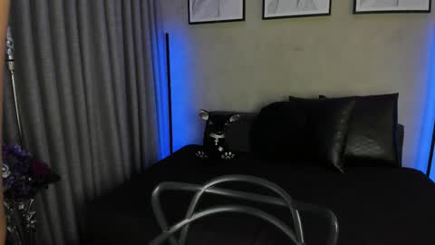 Snapshot of morgan_hill_ chatting on 01/12/26, 11:59 Morgan online show from 01/12/26, 11:59