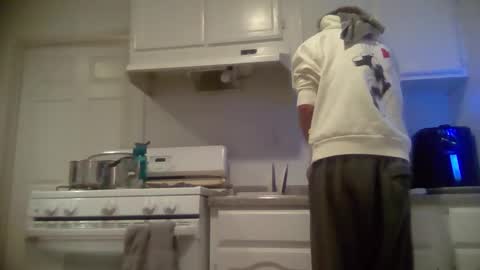 Snapshot of morgan_shore chatting on 12/04/24, 04:54 Morgan online show from 12/04/24, 04:54