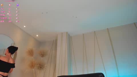 Snapshot of morganhicks chatting on 02/09/25, 04:40 Morgan Hicks online show from 02/09/25, 04:40