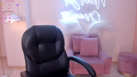 Snapshot of morganhicks chatting on 02/10/25, 09:47 Morgan Hicks online show from 02/10/25, 09:47