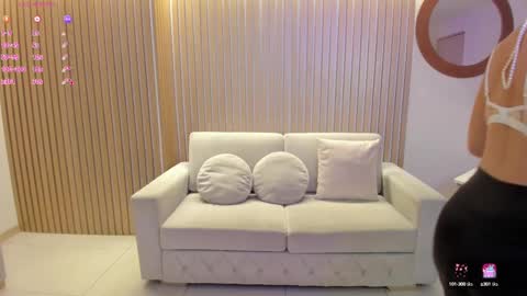 Snapshot of morganhicks chatting on 03/02/25, 02:08 Morgan Hicks online show from 03/02/25, 02:08