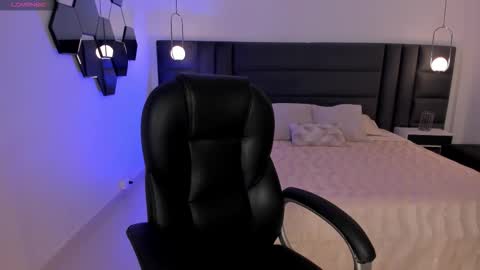 Snapshot of morganhicks chatting on 09/15/25, 06:52 Morgan Hicks online show from 09/15/25, 06:52