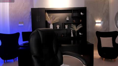 Snapshot of morganhicks chatting on 09/29/25, 03:33 Morgan Hicks online show from 09/29/25, 03:33