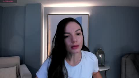 Snapshot of morganhicks chatting on 10/26/25, 12:11 Morgan Hicks online show from 10/26/25, 12:11