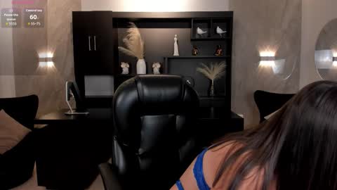 Snapshot of morganhicks chatting on 10/29/25, 07:48 Morgan Hicks online show from 10/29/25, 07:48