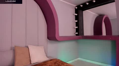 Morgan online show from 11/04/25, 01:38