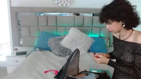 Snapshot of morgansexyladyy chatting on 12/16/24, 09:52 MORGAN online show from 12/16/24, 09:52