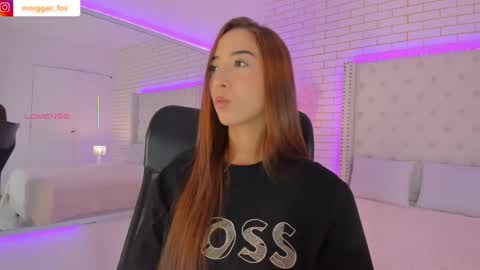 Snapshot of morggan_fx chatting on 09/26/25, 05:00 Morggan Castle online show from 09/26/25, 05:00