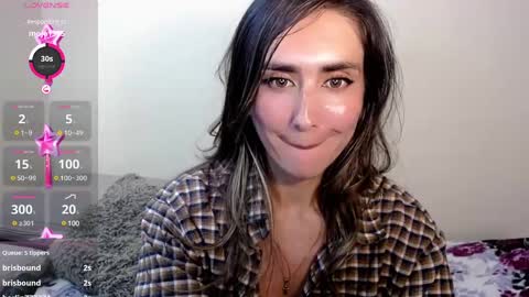 Snapshot of moriahhoe chatting on 02/10/25, 10:19 Moriah online show from 02/10/25, 10:19