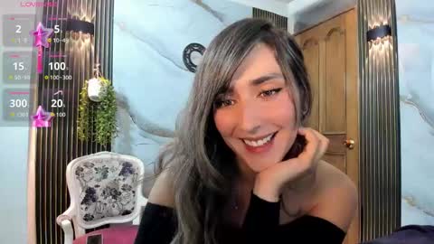 Snapshot of moriahhoe chatting on 10/30/25, 07:14 Moriah online show from 10/30/25, 07:14