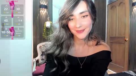 Snapshot of moriahhoe chatting on 11/24/25, 07:46 Moriah online show from 11/24/25, 07:46