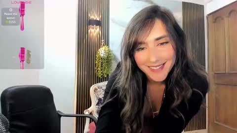 Snapshot of moriahhoe chatting on 12/02/25, 07:20 Moriah online show from 12/02/25, 07:20