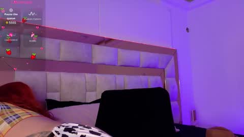 Snapshot of morriggan chatting on 10/31/25, 09:49 morriggan online show from 10/31/25, 09:49