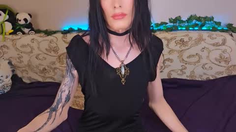 Morwain online show from 11/12/25, 10:30