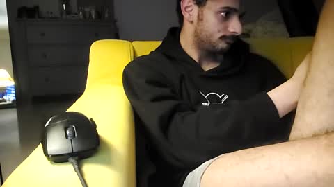 Snapshot of moss127 chatting on 12/29/24, 12:09 twennysevv27 online show from 12/29/24, 12:09