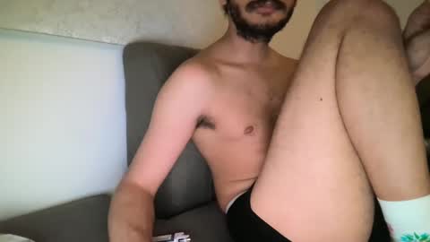 Snapshot of moss127 chatting on 01/26/25, 02:35 twennysevv27 online show from 01/26/25, 02:35