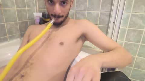 Snapshot of moss127 chatting on 02/13/25, 10:23 twennysevv27 online show from 02/13/25, 10:23