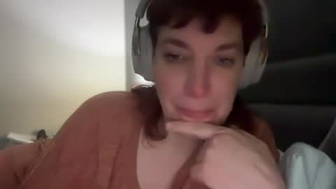 Mossy Mommy online show from 02/16/25, 02:31