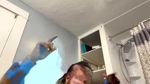 mossymoss3 online show from 10/19/25, 02:23