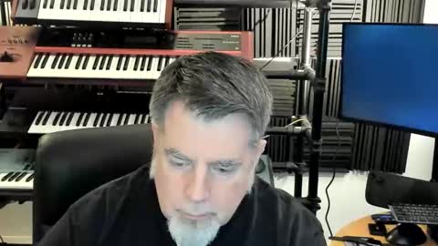 mostly_unbothered online show from 11/25/25, 09:09