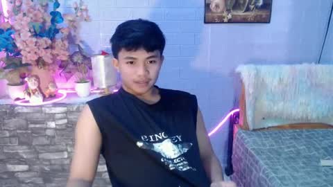 Snapshot of mostwantedtwink chatting on 07/20/26, 03:25 mostwantedtwink online show from 07/20/26, 03:25