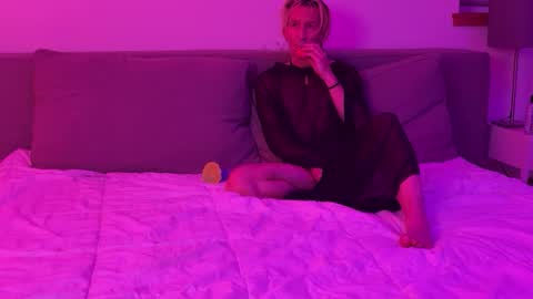 MotoBunny online show from 01/08/26, 03:42