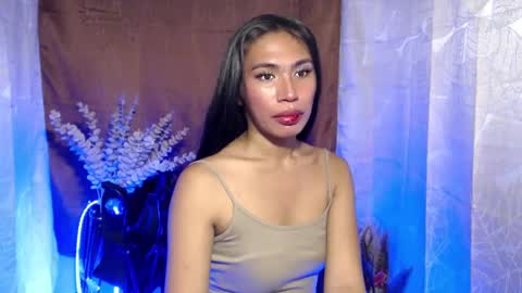 mouiline_rouge69 online show from 02/05/25, 07:07