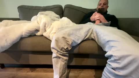 CamO online show from 12/11/24, 02:11