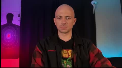 Snapshot of mount_vesuvius chatting on 10/14/25, 05:36 mount_vesuvius online show from 10/14/25, 05:36