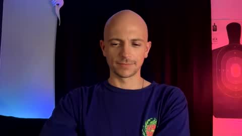 Snapshot of mount_vesuvius chatting on 10/19/25, 06:14 mount_vesuvius online show from 10/19/25, 06:14