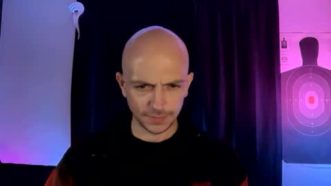 Snapshot of mount_vesuvius chatting on 10/21/25, 03:02 mount_vesuvius online show from 10/21/25, 03:02