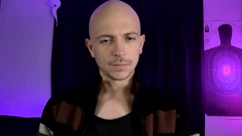 Snapshot of mount_vesuvius chatting on 10/28/25, 06:43 mount_vesuvius online show from 10/28/25, 06:43