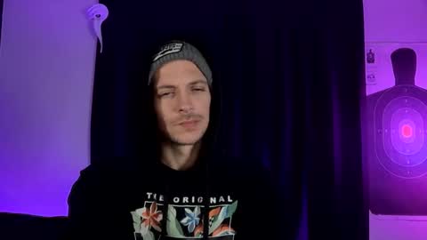 Snapshot of mount_vesuvius chatting on 10/29/25, 06:48 mount_vesuvius online show from 10/29/25, 06:48