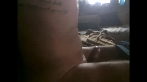 Snapshot of mowgli1977 chatting on 12/29/24, 12:34 mowgli1977 online show from 12/29/24, 12:34