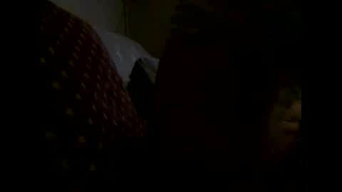 Snapshot of mowgli1977 chatting on 01/22/25, 10:40 mowgli1977 online show from 01/22/25, 10:40