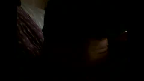 Snapshot of mowgli1977 chatting on 02/04/25, 10:32 mowgli1977 online show from 02/04/25, 10:32