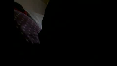 Snapshot of mowgli1977 chatting on 02/18/25, 08:38 mowgli1977 online show from 02/18/25, 08:38