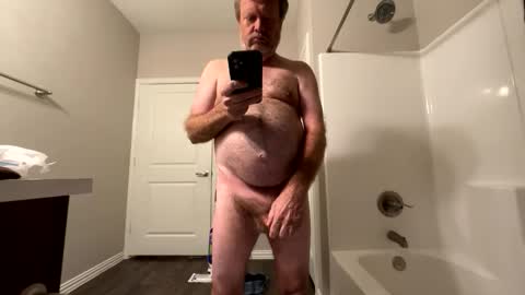 mox2222 online show from 01/12/26, 06:40