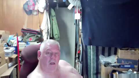 mr_canoe_licker_69 online show from 12/14/24, 08:29