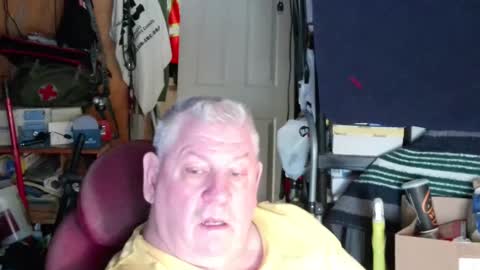 mr_canoe_licker_69 online show from 01/19/25, 03:42