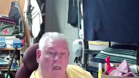 mr_canoe_licker_69 online show from 01/29/25, 05:13