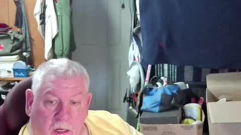 mr_canoe_licker_69 online show from 02/23/25, 07:17