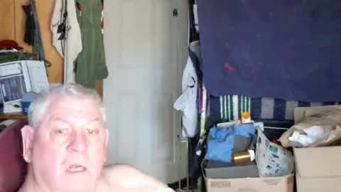mr_canoe_licker_69 online show from 03/01/25, 06:54