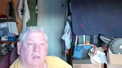 mr_canoe_licker_69 online show from 03/10/25, 12:15