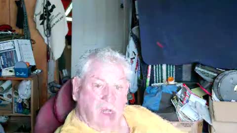 mr_canoe_licker_69 online show from 03/11/25, 02:40
