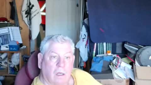 mr_canoe_licker_69 online show from 03/11/25, 07:14