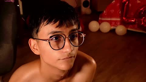 Mr Evans online show from 02/06/25, 06:56