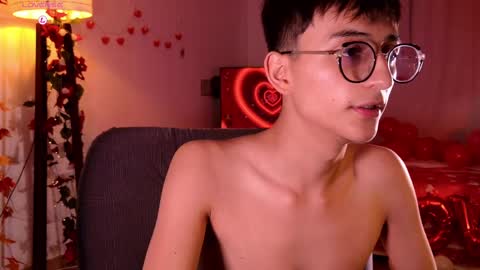 Mr Evans online show from 02/11/25, 03:18