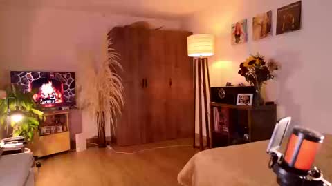 Mr Evans online show from 09/23/25, 04:21